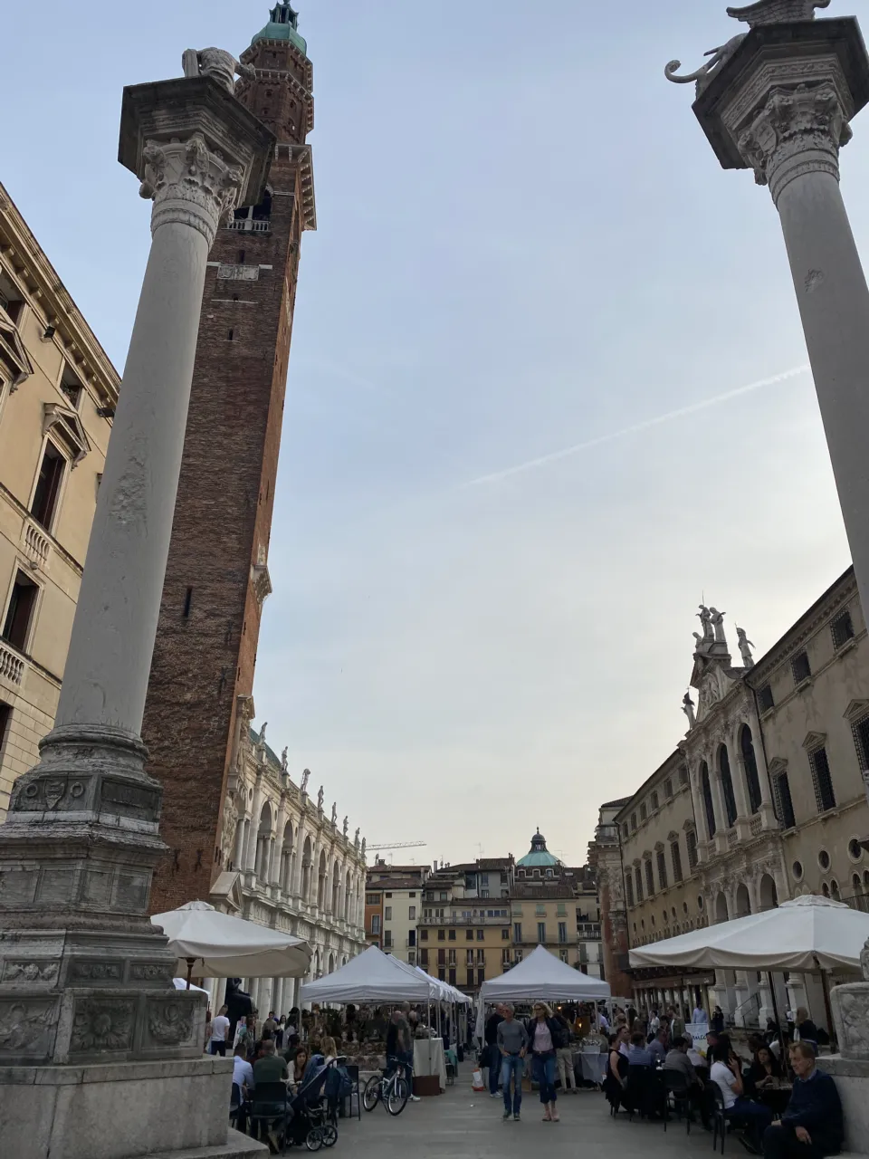 Piazza dei Signori in Vicenza with its two columns and cafe terraces